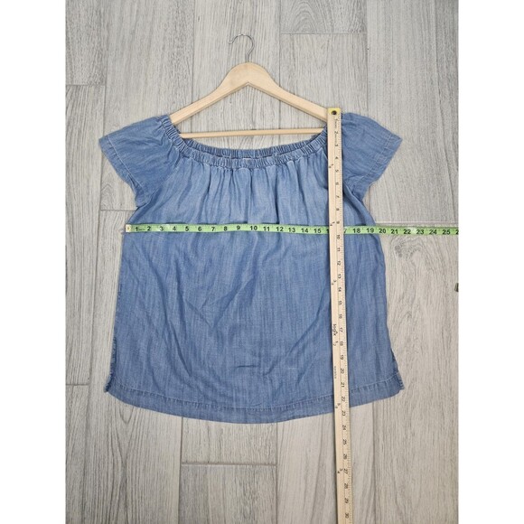 Anthropologie Cloth & Stone Chambray Top Shirt Short Sleeve Womens Small S 159 - Picture 3 of 5